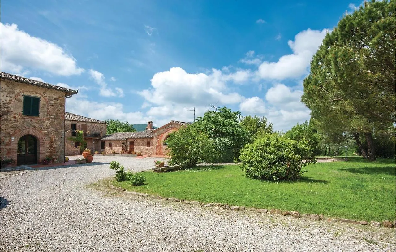 2 Bedroom Lovely Home In Trequanda Si 0*,  Italy
