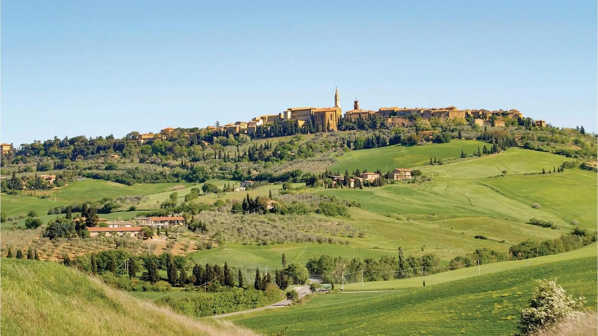 2 Bedroom Lovely Home In Trequanda Si 0*,  Italy